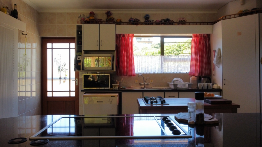 4 Bedroom Property for Sale in Hersham Western Cape